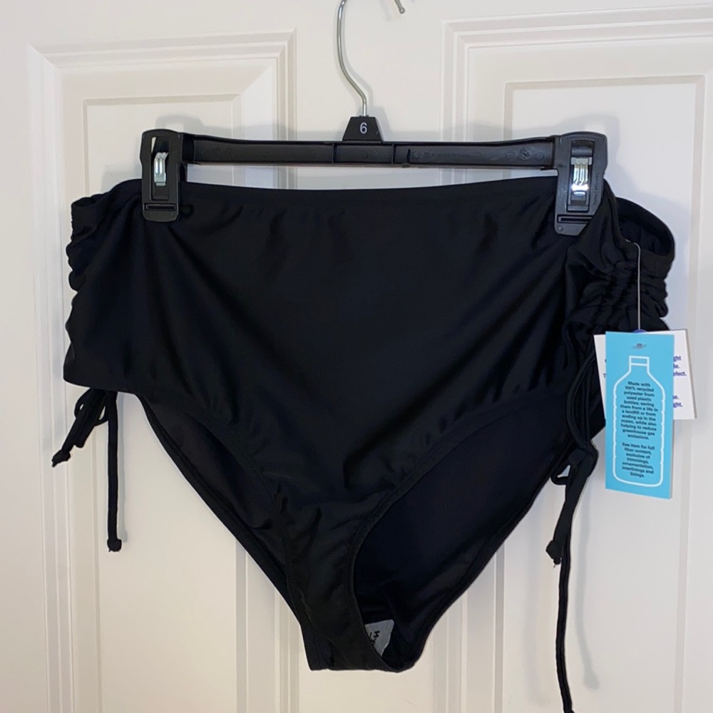 Wave Zone NWT black ruched swimsuit side bottom size XL